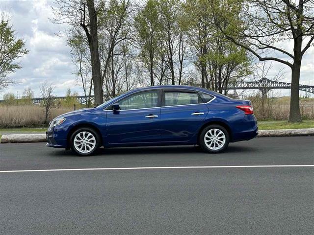 $11195 : 2018 Sentra SV image 5