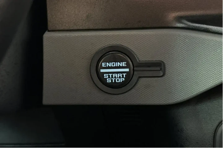 $38057 : Ford Bronco 2022 4x4 Black D image 4