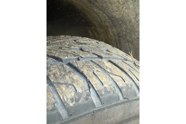 $12500 : Chevrolet Silverado 1500 201 image 6