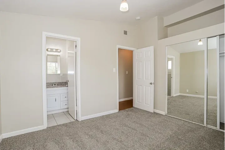 $1315 : Casa lista para entrar a vivir image 3