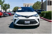 $17500 : Toyota C-HR 2020 XLE 4dr Cro thumbnail