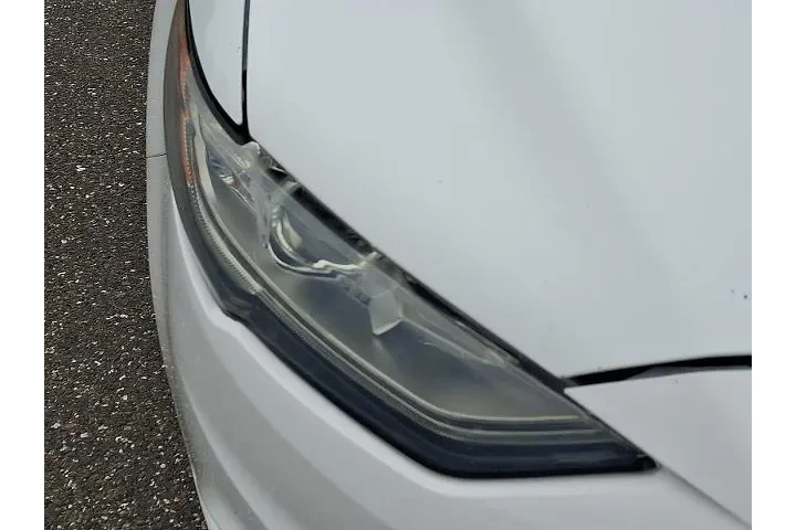 $10997 : Ford Fusion 2017 SE 4dr Seda image 9