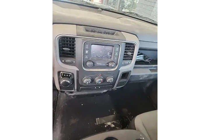 $22957 : Ram 1500 Classic 2021 4x2 Tr image 2