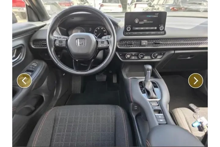 $29000 : Honda HR-V 2025 AWD Sport 4d image 7