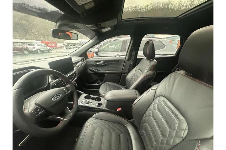 $34999 : Ford Escape 2024 AWD ST-Line image 8