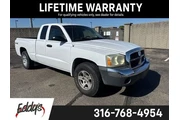$10982 : Dodge Dakota 2005 4WD SLT 4d thumbnail
