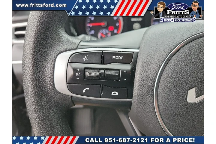 $22983 : Kia K5 2023 LXS 4dr Sedan image 5