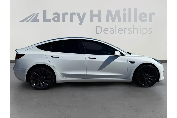$25839 : Tesla Model 3 2022 AWD Perfo image 5