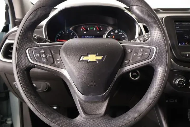 $19394 : Chevrolet Equinox 2022 LT 4d image 3
