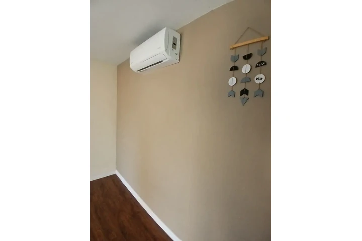 $1700 : Rento ADU ( garage convertido) image 2