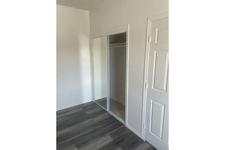 $1695 : Boyle Heights 1 recamara image 4