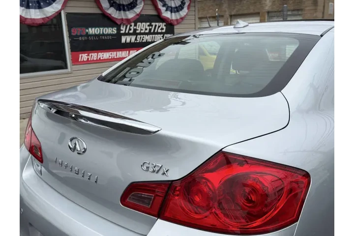 $6499 : 2011 G37 Sedan x image 10