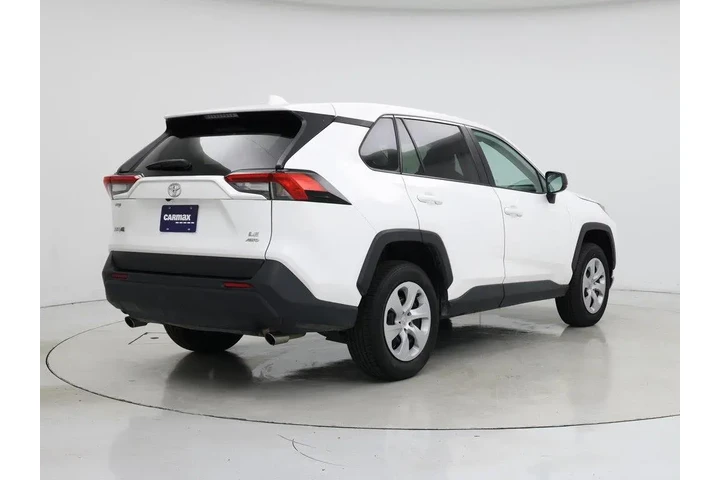 $25998 : Toyota RAV4 2024 AWD LE 4dr image 8