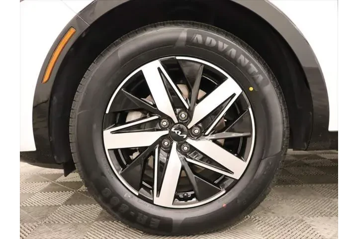 $26325 : Kia Sorento 2022 EX 4dr SUV image 6