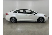 $19995 : Toyota Corolla Hybrid 2021 L thumbnail