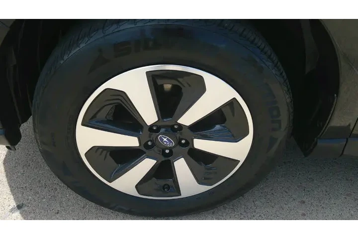 $16999 : 2018 Forester 2.5i Premium image 10