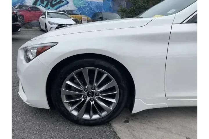 $25999 : INFINITI Q50 2022 Luxe 4dr S image 10