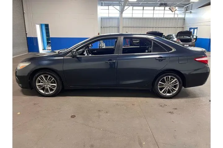 $15466 : Toyota Camry 2016 image 6