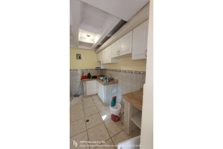 $290 : Arriendo casa en Conocoto image 4