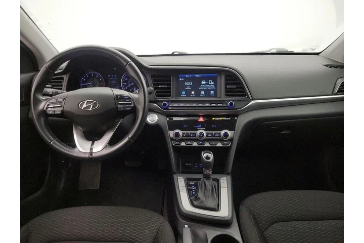 $12998 : Hyundai ELANTRA 2020 Value E image 9