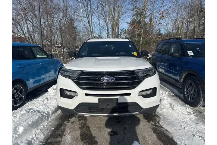 $21347 : Ford Explorer 2020 AWD XLT 4 image 2