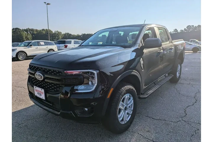 $39715 : Ford Ranger 2025 4x4 XL 4dr image 2