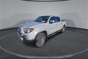 PRE-OWNED 2021 TOYOTA TACOMA thumbnail