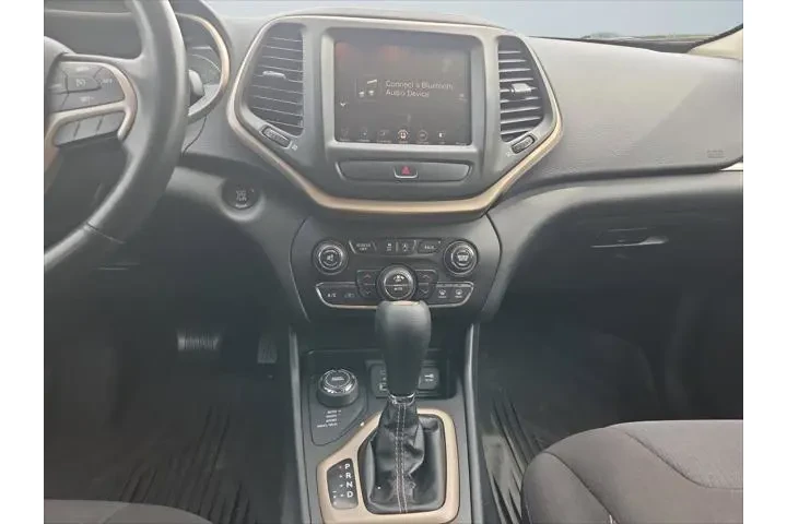 $9155 : Jeep Cherokee 2015 4x4 Latit image 9