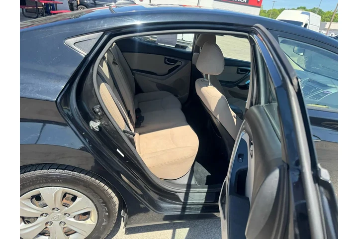 $6980 : 2016 Elantra 4dr Sdn Auto SE image 9