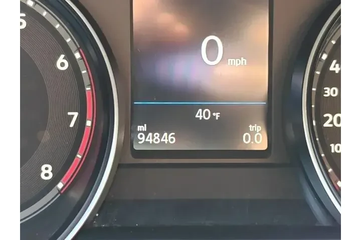 $17999 : Volkswagen Atlas Cross Sport image 10