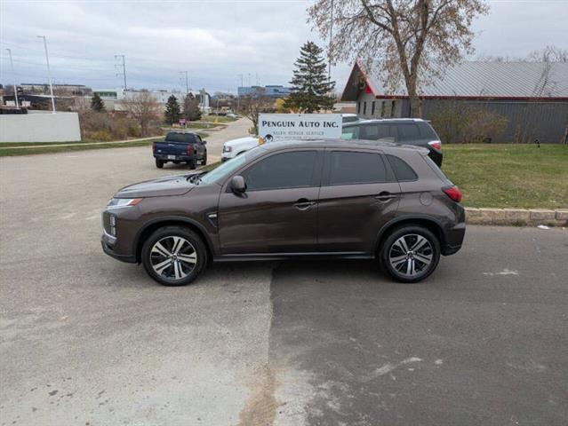 $11900 : 2020 Outlander Sport ES image 3