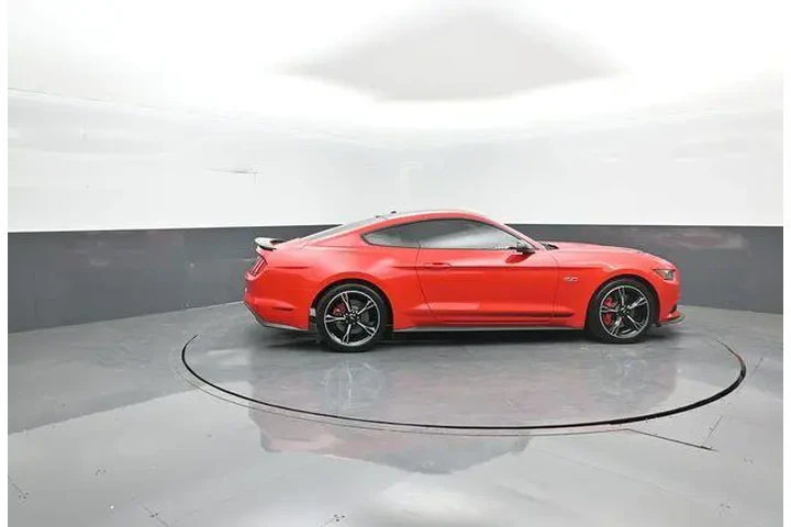 $34918 : Ford Mustang 2017 GT 2dr Fas image 8