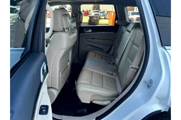 $28885 : Jeep Grand Cherokee 2021 4x4 image 7