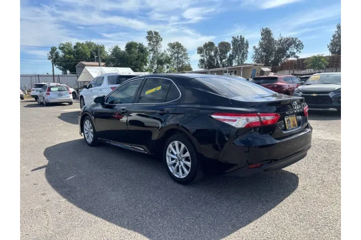 $13999 : 2018 Camry LE image 8