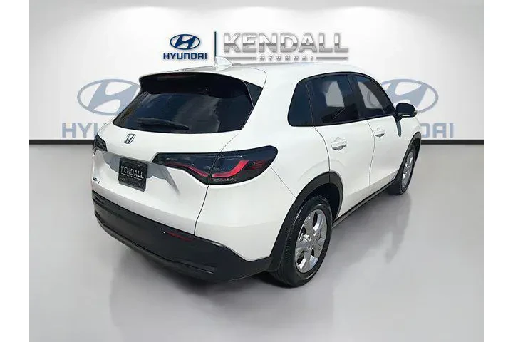 $20374 : Honda HR-V 2023 LX 4dr Cross image 6