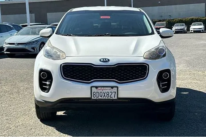 $9317 : Kia Sportage 2017 AWD LX 4dr image 6