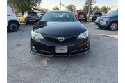 2014 Camry SE en Indianapolis