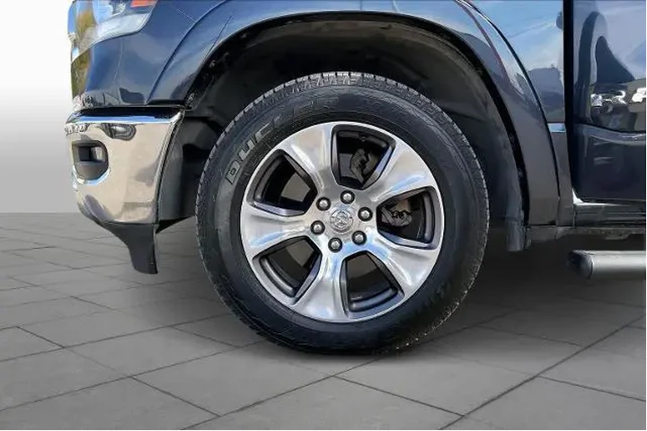 $37292 : Ram 1500 2021 4x4 Laramie 4d image 10