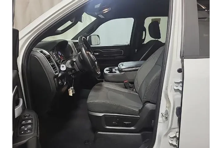 $37145 : Ram 2500 2021 4x4 Big Horn 4 image 3