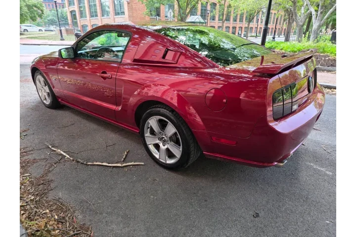 $15750 : 2007 Mustang GT Premium image 4