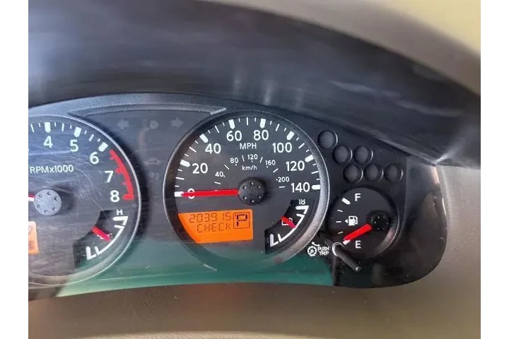 $9887 : Nissan Frontier 2014 4x4 SV image 8