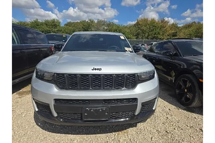 $30937 : Jeep Grand Cherokee L 2024 4 image 5