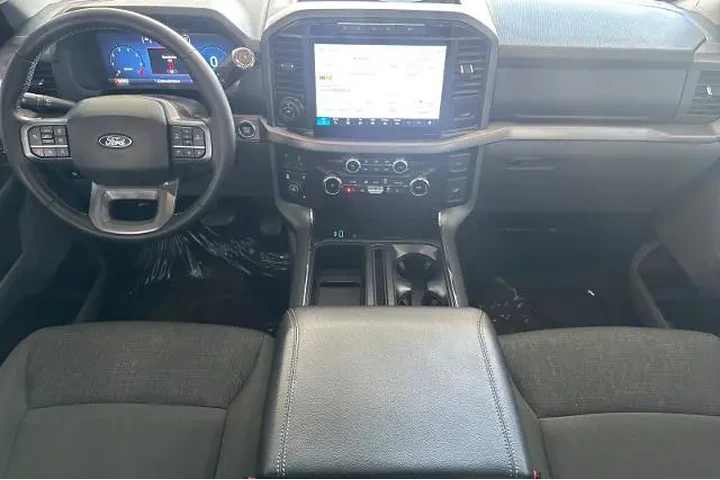 $39991 : Ford F-150 2024 4x4 XLT 4dr image 5