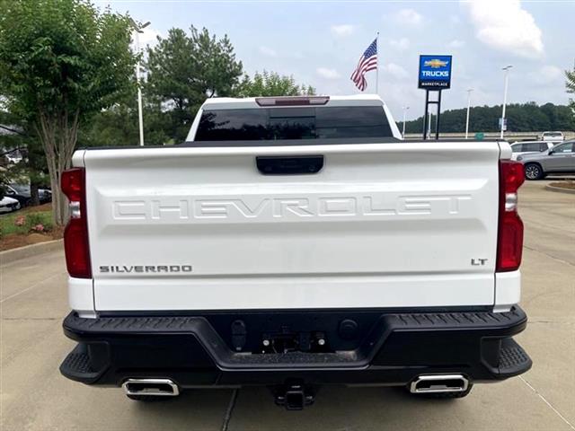 2024 Silverado 1500 Trail Bos image 10