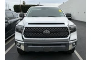 $31865 : Toyota Tundra 2018 4x2 SR5 4 thumbnail