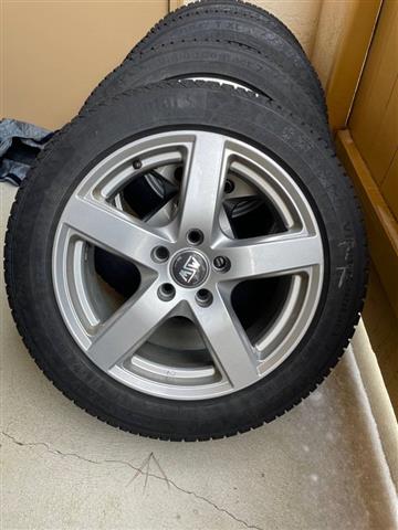 $400 : Winter tires and wheels image 1