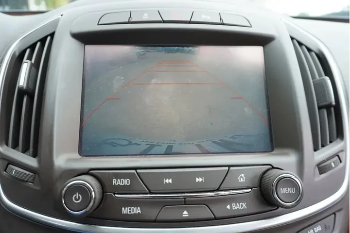 $15988 : Buick Regal 2017 Premium II image 9