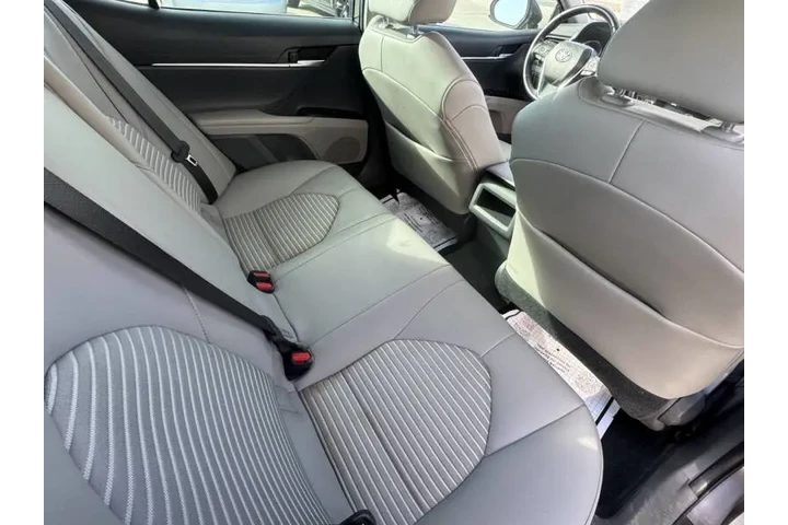 $22995 : 2020 Camry image 6