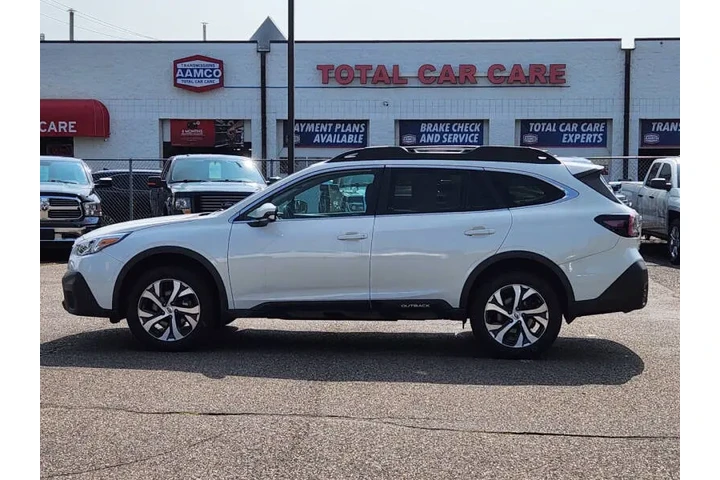 $20995 : 2021 Outback Limited image 3