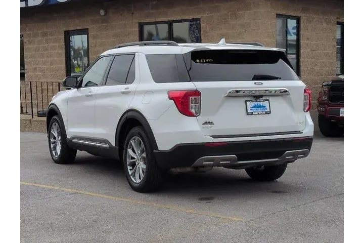 $28221 : Ford Explorer 2022 AWD XLT 4 image 6